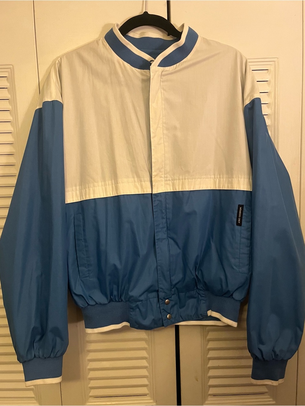 Members Only Light Blue white reversible Jacket size 42